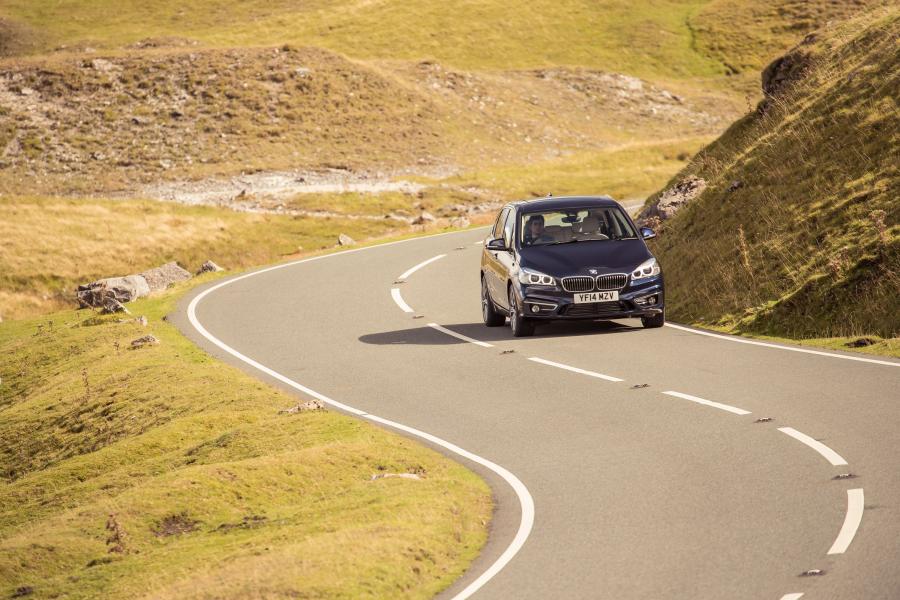  BMW 218d Active Tourer 2014 года  (UK) (фото 28 из 85)